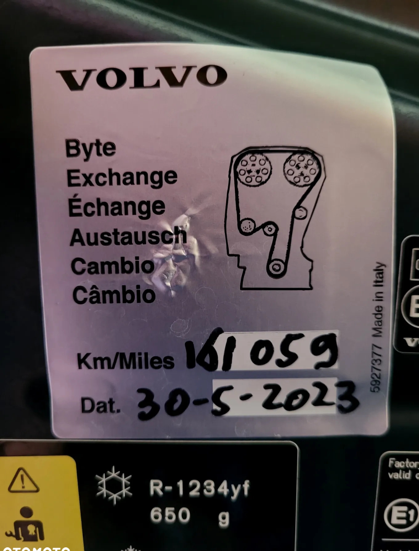 Volvo XC 60 cena 113500 przebieg: 201000, rok produkcji 2019 z Opoczno małe 781